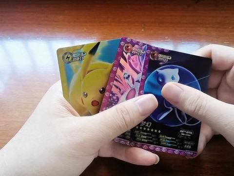 神奇宝贝卡正版怎么玩[图2]